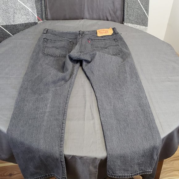 Levi’s black 501 93 manufacture distressed jeans, size 34 - Picture 5 of 6